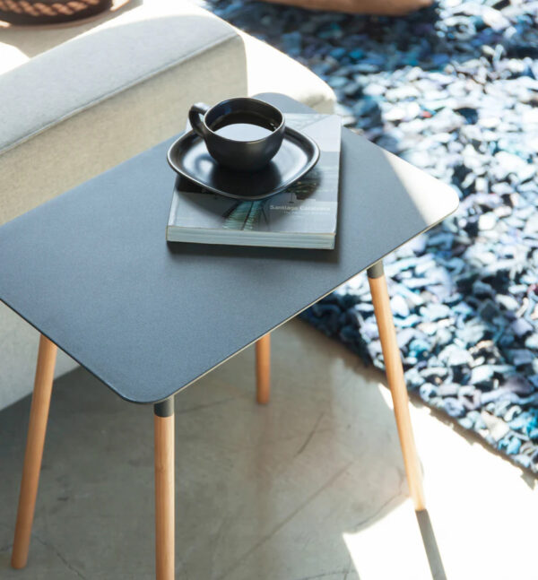 bed side table