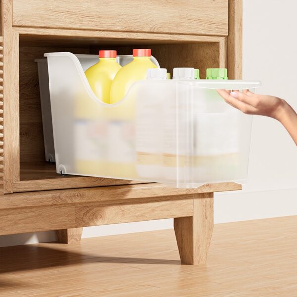 Storage basket with wheels